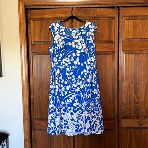 16W London Times Woman dress